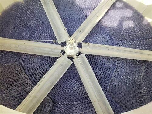 閉式冷卻塔里面的平衡管、風機與側風機的作用是什么