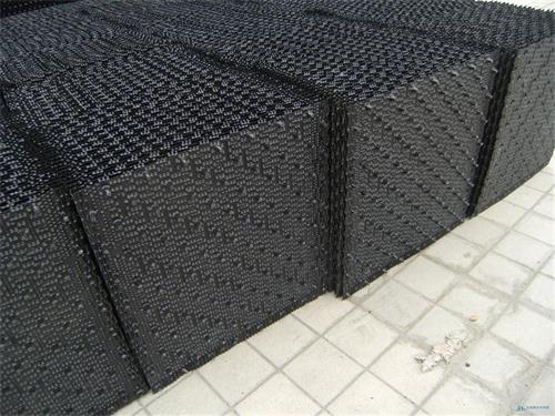 閉式冷卻塔填料有必要定期清洗和更換嗎？