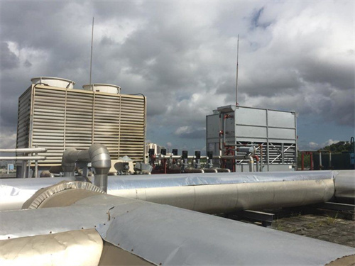 閉式冷卻塔選型是偏大點(diǎn)好還是偏小點(diǎn)好呢？